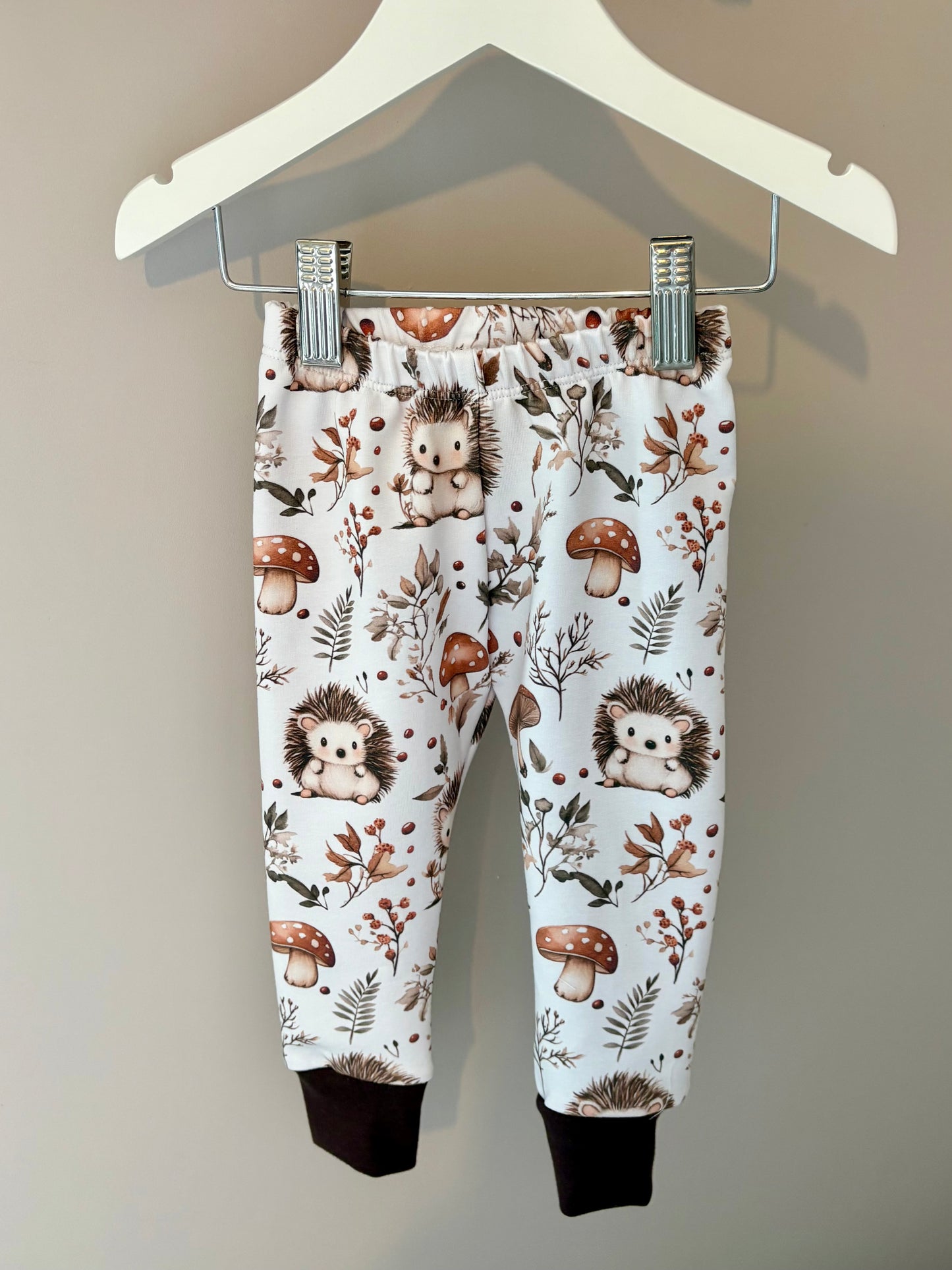 Exclusive Hedgehog Print French Terry Cuff Leggings