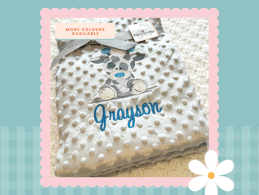 Dimple Fleece Blanket ✭ Giraffe Design