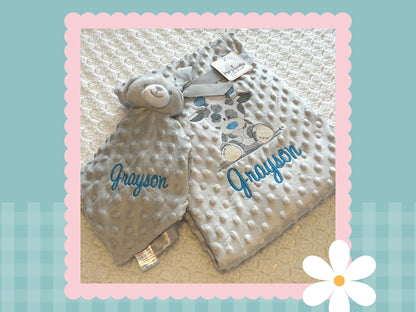 Personalised Dimple Fleece Blanket | Giraffe | Embroidered