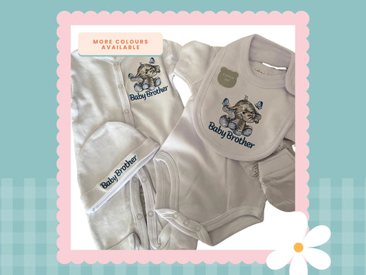 5 Piece Personalised Layette Set ✭ Elle The Elephant Design