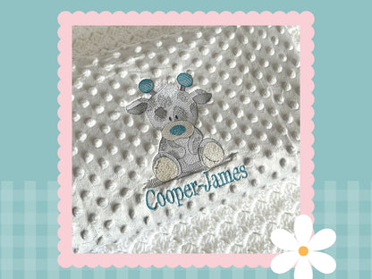Personalised Dimple Fleece Blanket | Giraffe | Embroidered