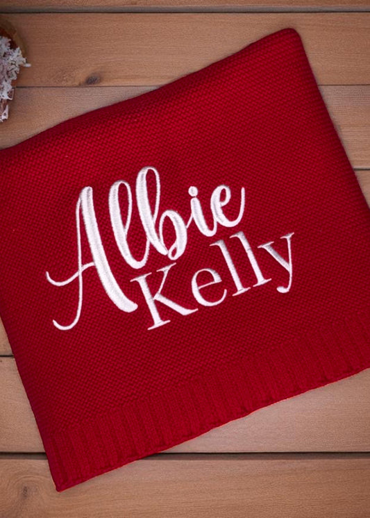 Red blanket personalised with embroidery 